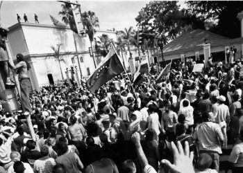 Soñamos con lo posible en Revolución: El Estado.