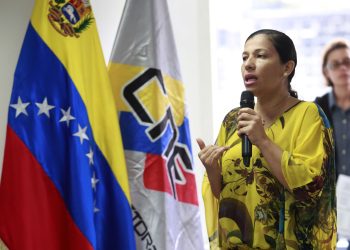 «Una democracia de alto voltaje»