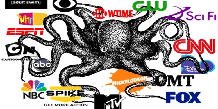 EEUU y OTAN manipulan los medios de prensa