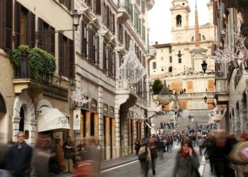 Un condominio en Roma habla a Venezuela