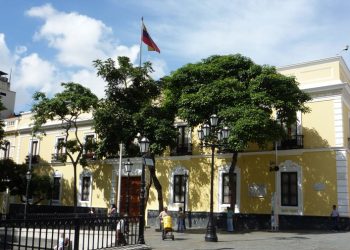 Expulsión de embajador alemán muestra independencia política