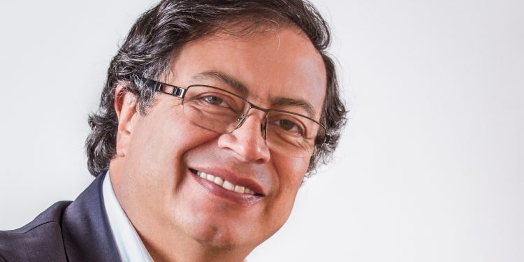 Gustavo Petro: «Ayuda Humanitario para Venezuela, otro falso positivo»