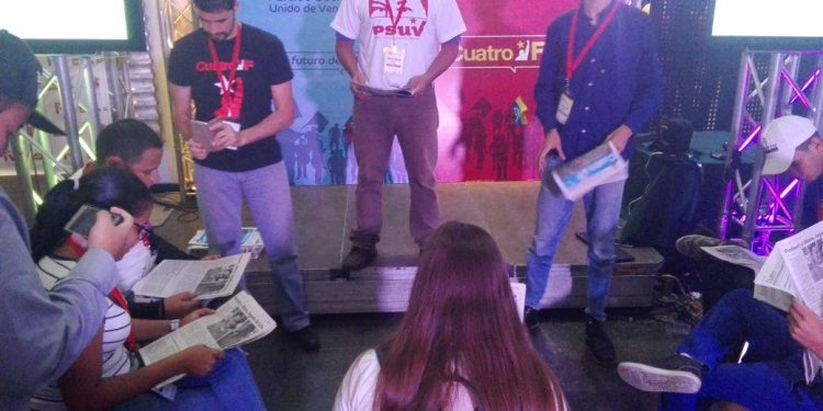 ¿Viste como el periódico Cuatro F retoma los círculos de estudio?