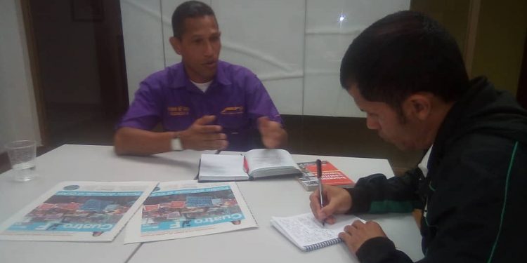 Escobar: “Juan Guaidó es un terrorista”