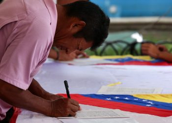 Bloqueo y saqueo de activos:  armas imperiales contra el pueblo venezolano