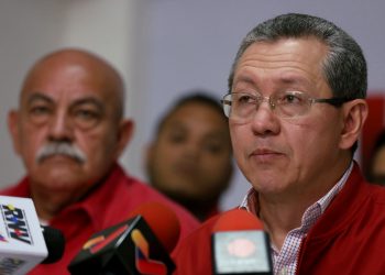 Julio León Heredia: Nos estamos preparando para defender la patria