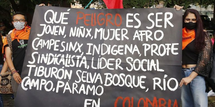 Colombia entre Santander y Bolívar