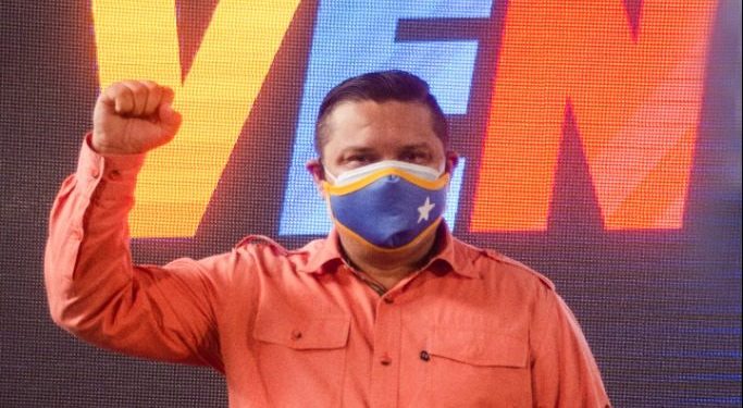 Carlos Sierra: Bolívar y Chávez me formaron en la política