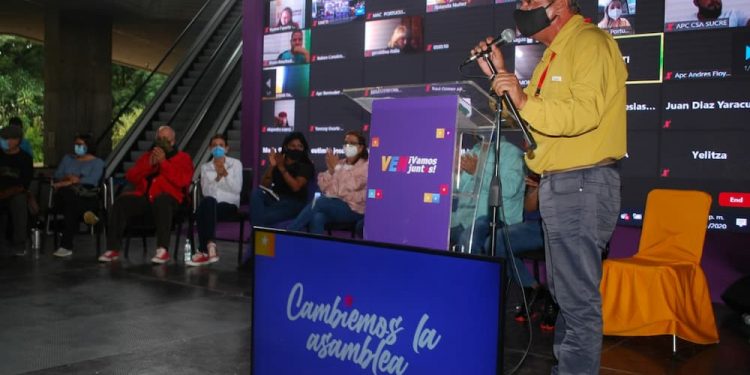 comunicadores populares por la patria