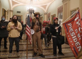 La Otra Mirada  6/1/2021 Venezuela, mira los hechos ocurridos en USA.