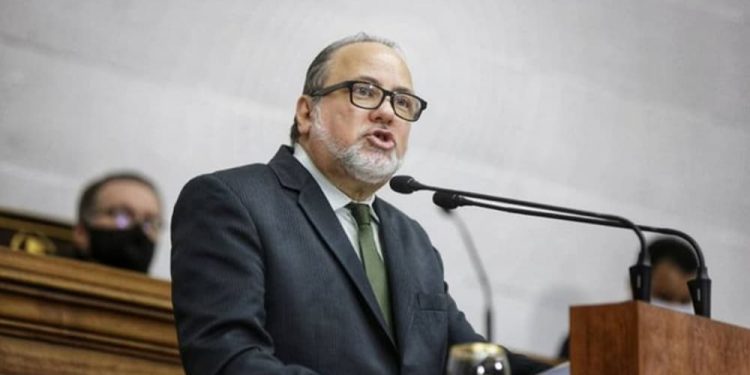 Alfredo Ruíz Defensor del Pueblo