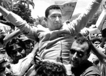 CHAVEZ SALIENDO DE YARE