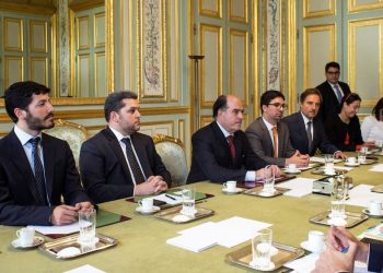 TRAIDORES DE LA PATRIA