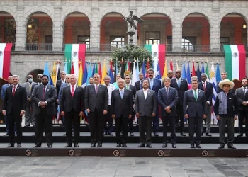 foto_oficial_vi_cumbre_de_la_comunidad_de_estados_latinoamericanos_y_caribenos