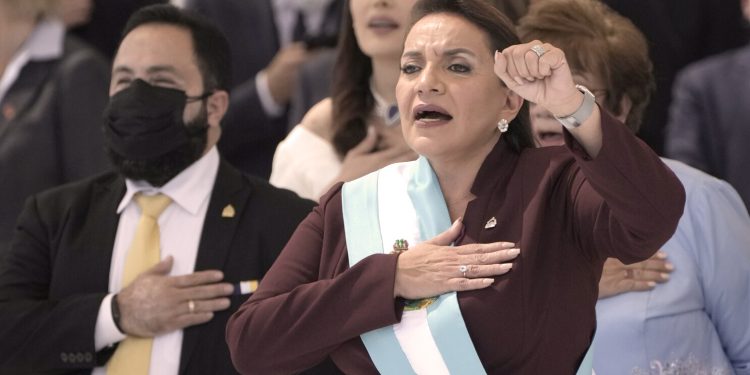 Xiomara Castro Presidenta