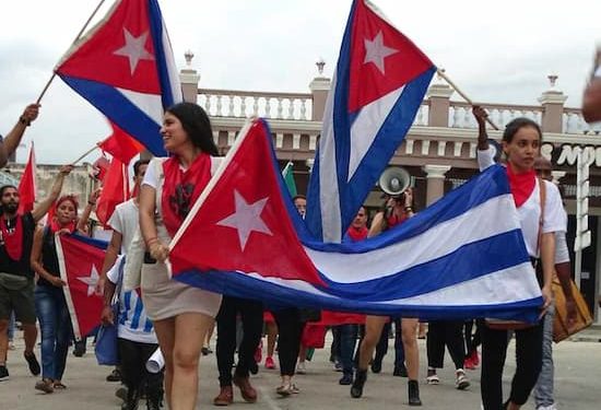 Todos los días la isla debe enfrentar numerosas manifestaciones de hostilidad, tanto en el orden económico, político y diplomático como en el de la batalla cultural-comunicacional