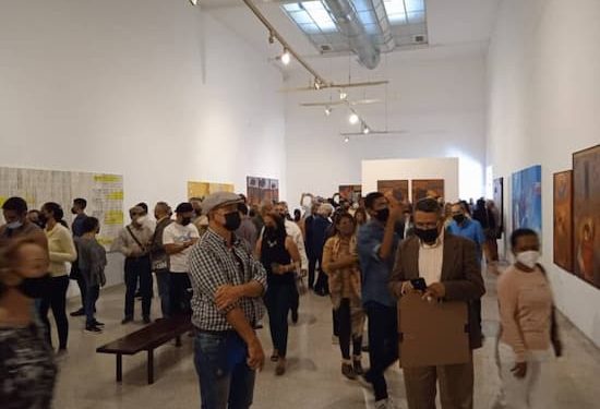 Huellas del Sur, hacia un mundo colorido