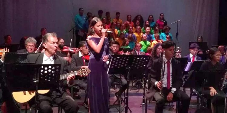 El canto necesario, el canto de amor por Alí Primera, lo ha tomado la generación de relevo, y lo vivimos en el Teatro Bolívar con un maravilloso concierto