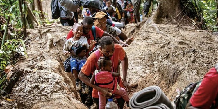 Las políticas migratorias se han enfocado en controlar los flujos migratorios con el aumento de dispositivos de seguridad y con las excusas de la seguridad nacional y la lucha contra el narcotráfico