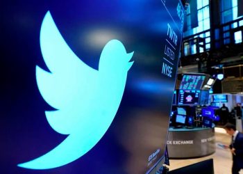 No puede haber radiografía más lastimosa del crepúsculo de un imperio que este episodio vulgar que enlaza a Twitter con el Pentágono y la FBI, mientras la plataforma se erige como virgen vestal de la libertad de expresión y de las buenas costumbres en comunidad