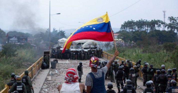 ¡Gloria al Bravo Pueblo por la Batalla de los Puentes!