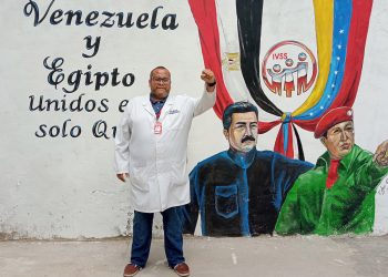 «El bloqueo no nos hará sucumbir » Doctor, Simón Pérez