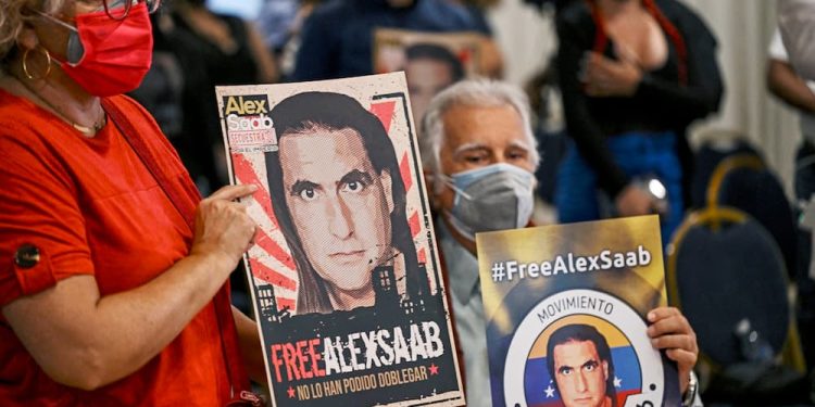 ¡Libertad para los presos políticos!