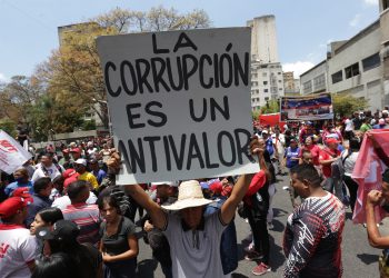 La larga marcha del pueblo contra la corrupción