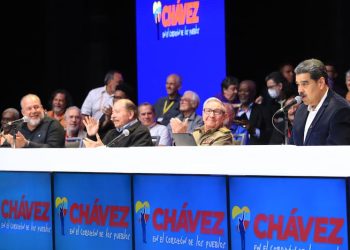 Chávez es la síntesis de la lucha de los pueblos