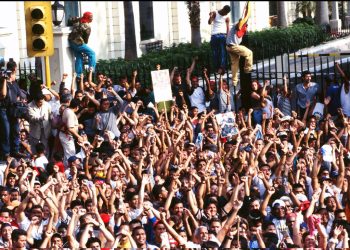 Abril rebelde geopolítico