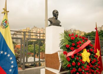 Celebración del 133 aniversario del natalicio de Ho Chi Min