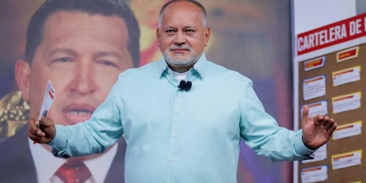A  la Dirección Política con copia oculta a Los Robertos