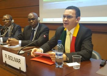 “En África están cansados del neocolonialismo”