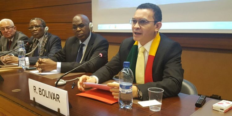 “En África están cansados del neocolonialismo”