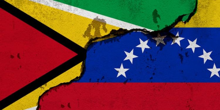 El presidente Nicolás Maduro calificó de “ilegal” la ronda de licitación; porque Guyana está ofertando un área marítima que se encuentran dentro de la zona en disputa entre ambos países, un territorio de 160.000 kilómetros cuadrados