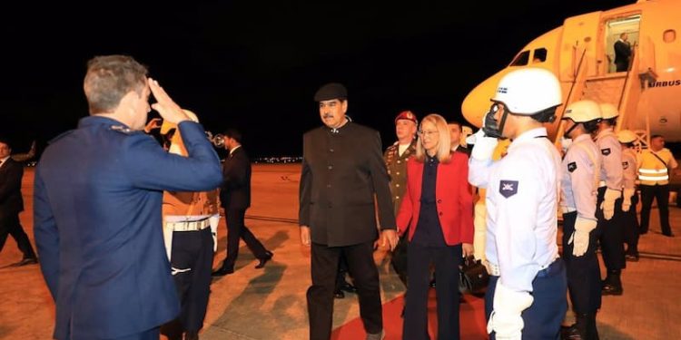 Los pasos lentos de Nicolás Maduro