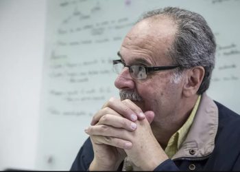 Ochoa Antich: La puntada sin hilo