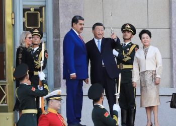 55 % valoró positivamente la gira presidencial