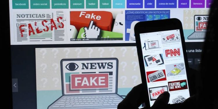 Son los momentos en que la atención se extravía en esa sobredosis de información que también fluye en las redes en torno al holocausto de Israel contra Palestina o la reapertura del diálogo en México, o en los intríngulis de un mapa, complejo, por lo demás, cuyos planos saltan a la vista mostrando los rasgos de "la nueva época