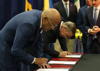 Gobierno Nacional y Plataforma Unitaria firmaron acuerdos parciales para garantías políticas