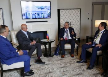 La amistad no entiende de distancia geográfica