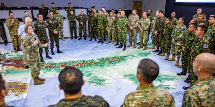 En estos momentos, en que emerge un nuevo orden mundial, en el que las grandes potencias regionales del Medio Oriente viran hacia China y Rusia, donde es insostenible para Estados Unidos su posición hegemónica en esa zona, el rol de Israel va perdiendo la importancia que tenía