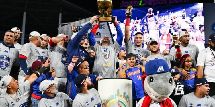 La Serie del Caribe de los Tiburones: un triunfo nacional