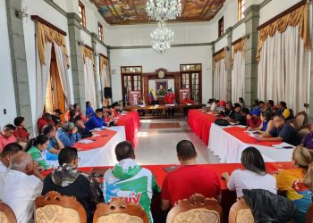 Mérida construye hoja de ruta para apoyar la nueva etapa del sistema de 1x10 del Buen Gobierno 7 Mérida construye hoja de ruta para apoyar la nueva etapa del sistema de 1x10 del Buen Gobierno