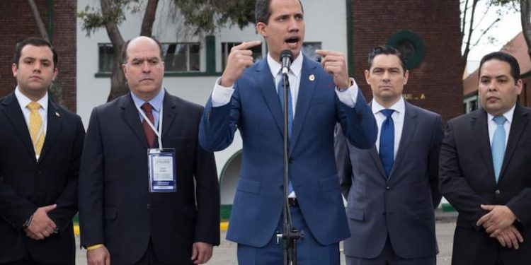 Para el imperialismo es necesario crear un precedente que permita a las grandes multinacionales aprovecharse de Estados que, como Venezuela, Ecuador en la época de Correa; o Bolivia; y antes Cuba; han decidido recuperar el control económico y político sobre la explotación de sus recursos