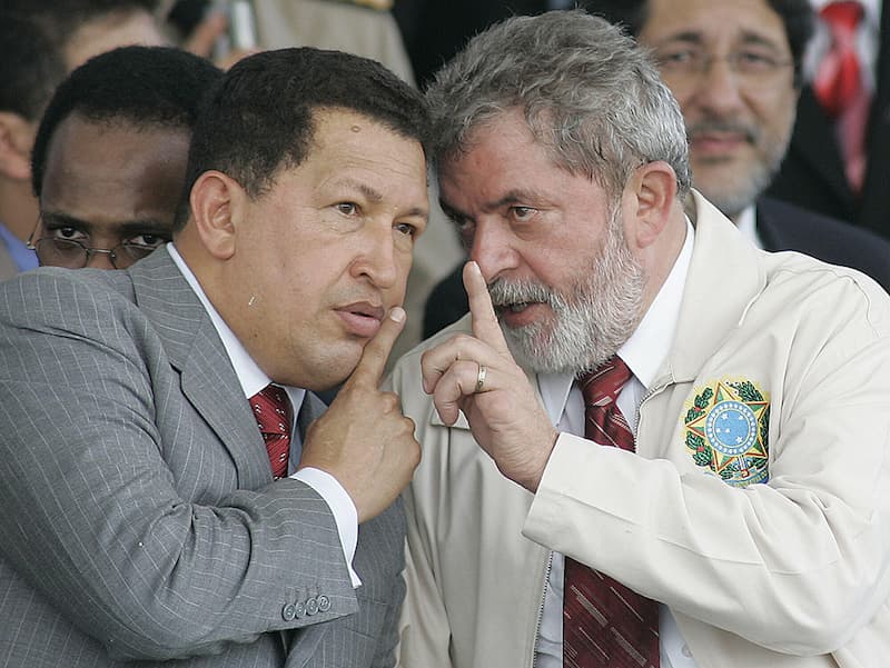 401 Chavez y Lula