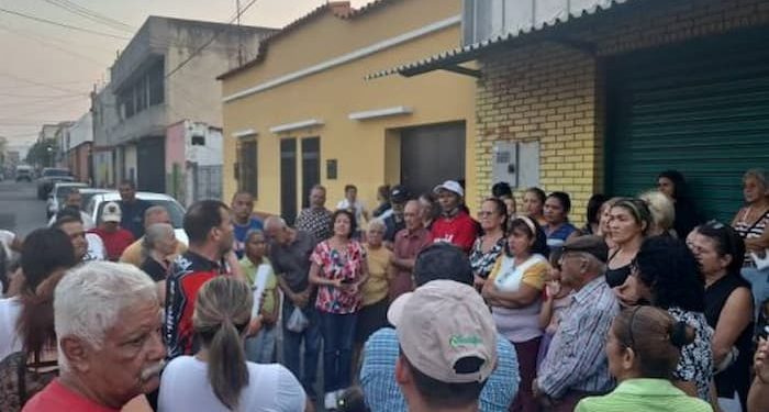 Así se desarrollan las asambleas de consulta, debate y postulación del PSUV
