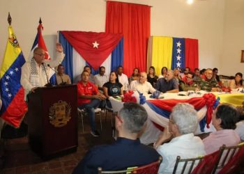 Encuentro Nacional de Solidaridad Mutua Venezuela-Cuba: La hermandad que sigue venciendo el bloqueo 1 Con un llamado a la unidad y la acción, culminó el XIII Encuentro Nacional de Solidaridad Venezuela-Cuba. Durante dos días, delegados de ambos países debatieron sobre las estrategias para enfrentar las agresiones del imperialismo y fortalecer la cooperación bilateral.