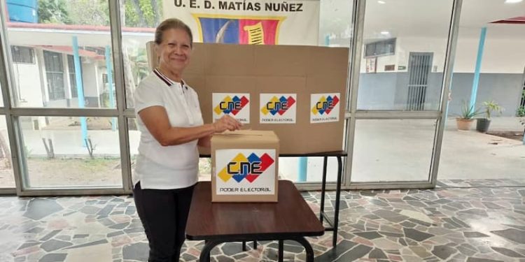 La consulta es una demostración que Venezuela hace al mundo de la participación protagónica del pueblo para la toma de decisiones