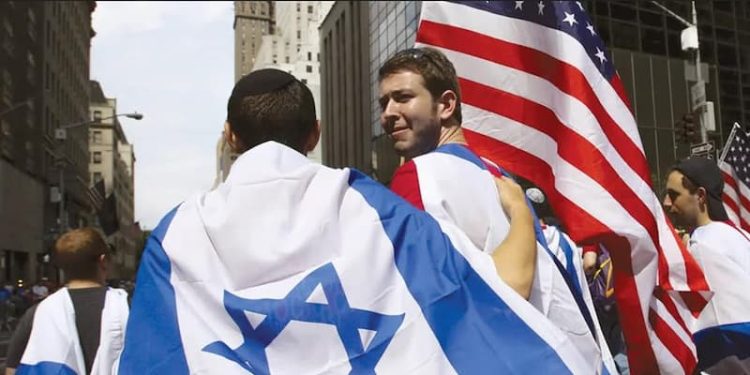 Independientemente de quien ocupe la Casa Blanca, la política exterior norteamericana no suele sufrir muchas variaciones, más allá de las pugnas internas entre los diversos grupos de poder que siempre terminaban alineándose